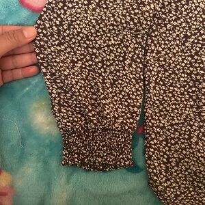 Brand: fun2fun size:small lightly used and in good condition:)